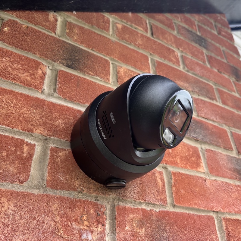 Full-colour HD home security camera fitted to brickwork